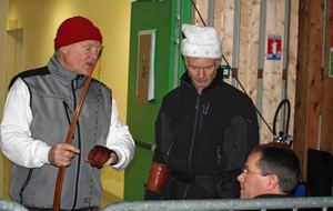      BONNET ROUGE  OU  BONNET BLANC ?