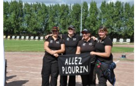 FINALE DR FEMMES ARC A POULIES