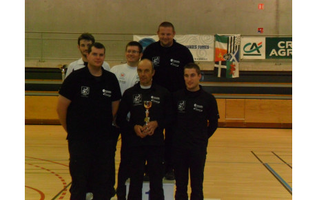 RECORD  DE BRETAGNE POUR L'EQUIPE HOMMES ARC A POULIES DE PLOURIN