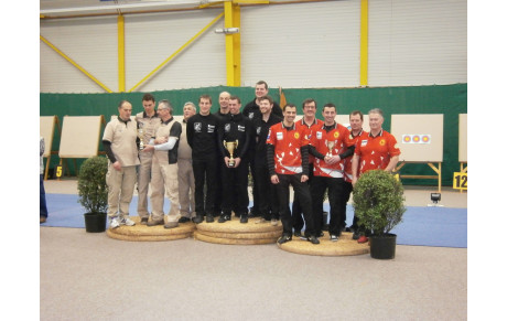 L'équipe Hommes Arc à poulies Championne de Bretagne 2014